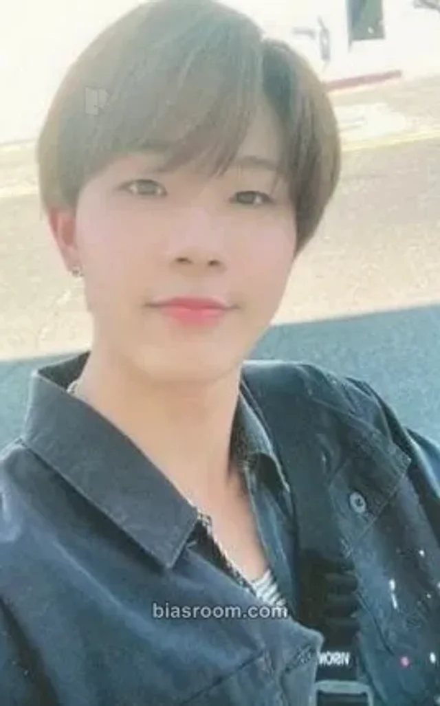 Dong Hyun Golden Child WISH K-pop photocard