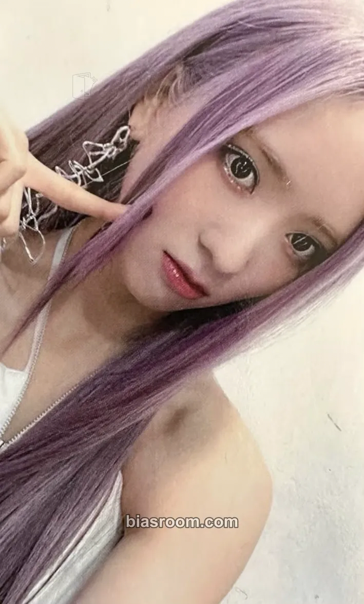 May Cherry Dash Photocard - Cherry Bullet - Cherry Bullet K-pop photocard