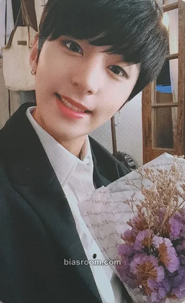 Golden Child - Y - Re-boot Album album photocard normal version