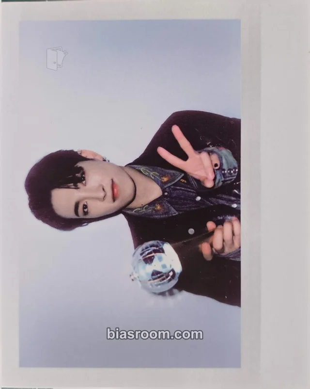 ATEEZ - Hongjoong - The Fellowship : Break The Wall in Seoul DVD/Blu-Ray Other polaroid dvd/bluray inclusion horizontal