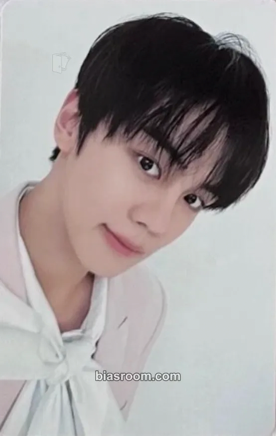 Gyuvin 2024 Fan-con in Japan Photocard - ZEROBASEONE - ZEROBASEONE K-pop photocard