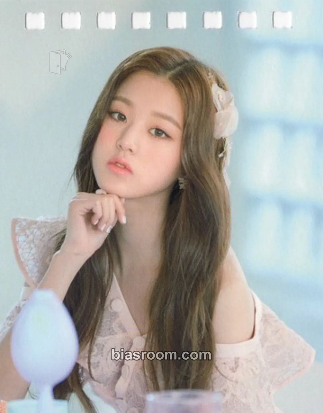 Wonyoung 1st PHOTOBOOK “SECRET TIME” Photocard - IZ*ONE - IZ*ONE K-pop photocard