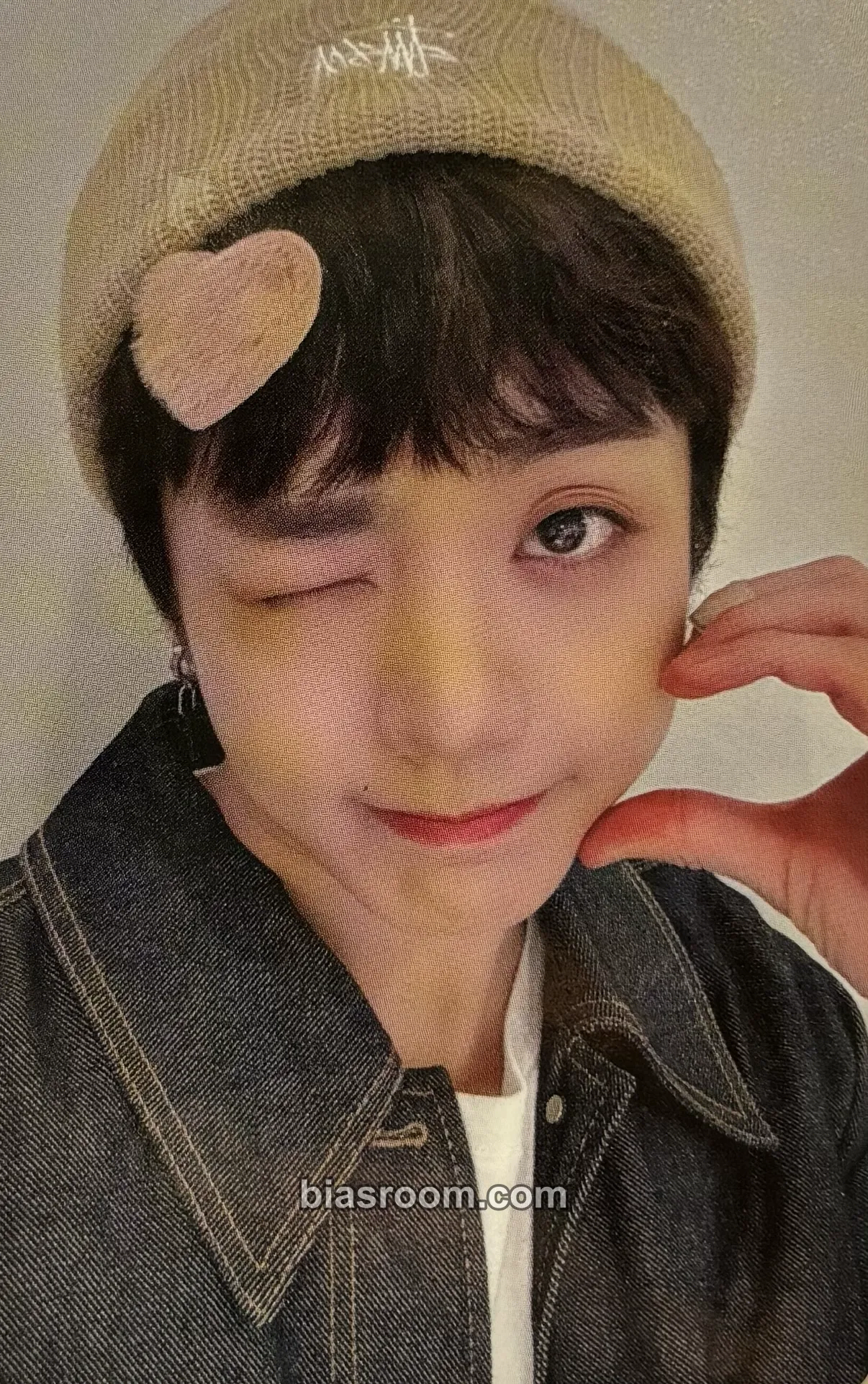 Havit Chameleon Photocard - TRENDZ - TRENDZ K-pop photocard