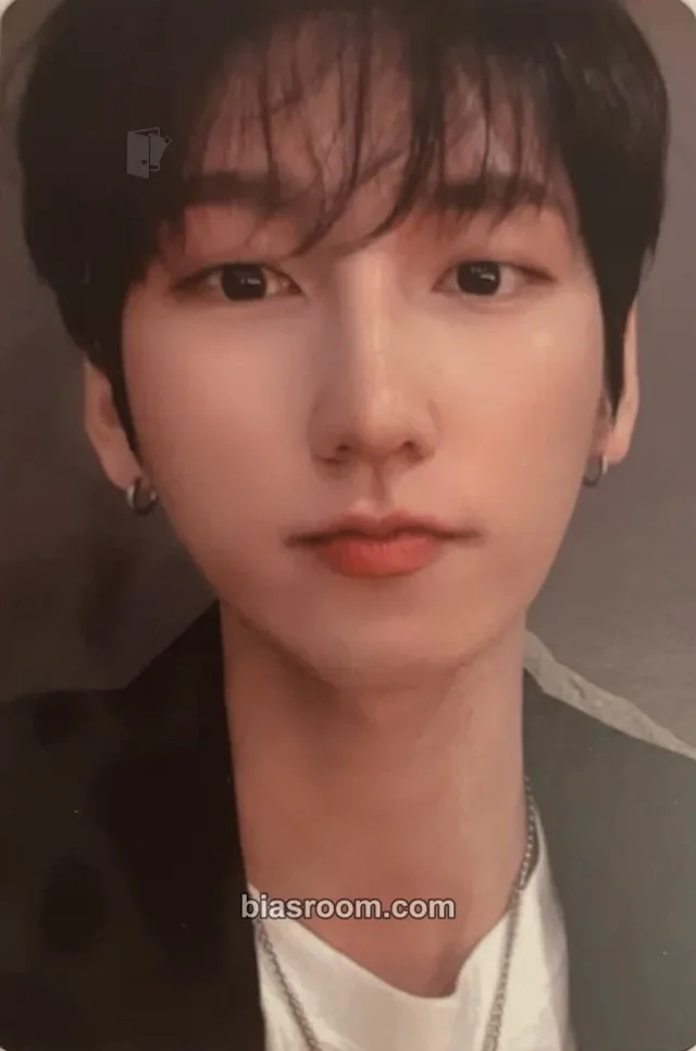 UNVS - Jen - Timeless Album album photocard