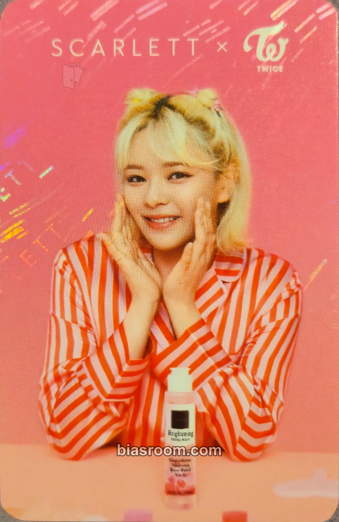 Jeongyeon TWICE x Scarlett Photocard - TWICE - TWICE K-pop photocard