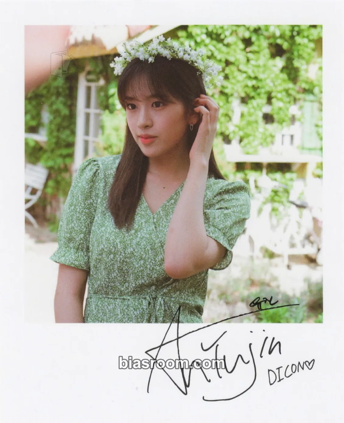 Yujin DICON VOLUME 8 “LOOK AT MY iZ” Photocard - IZ*ONE - IZ*ONE K-pop photocard