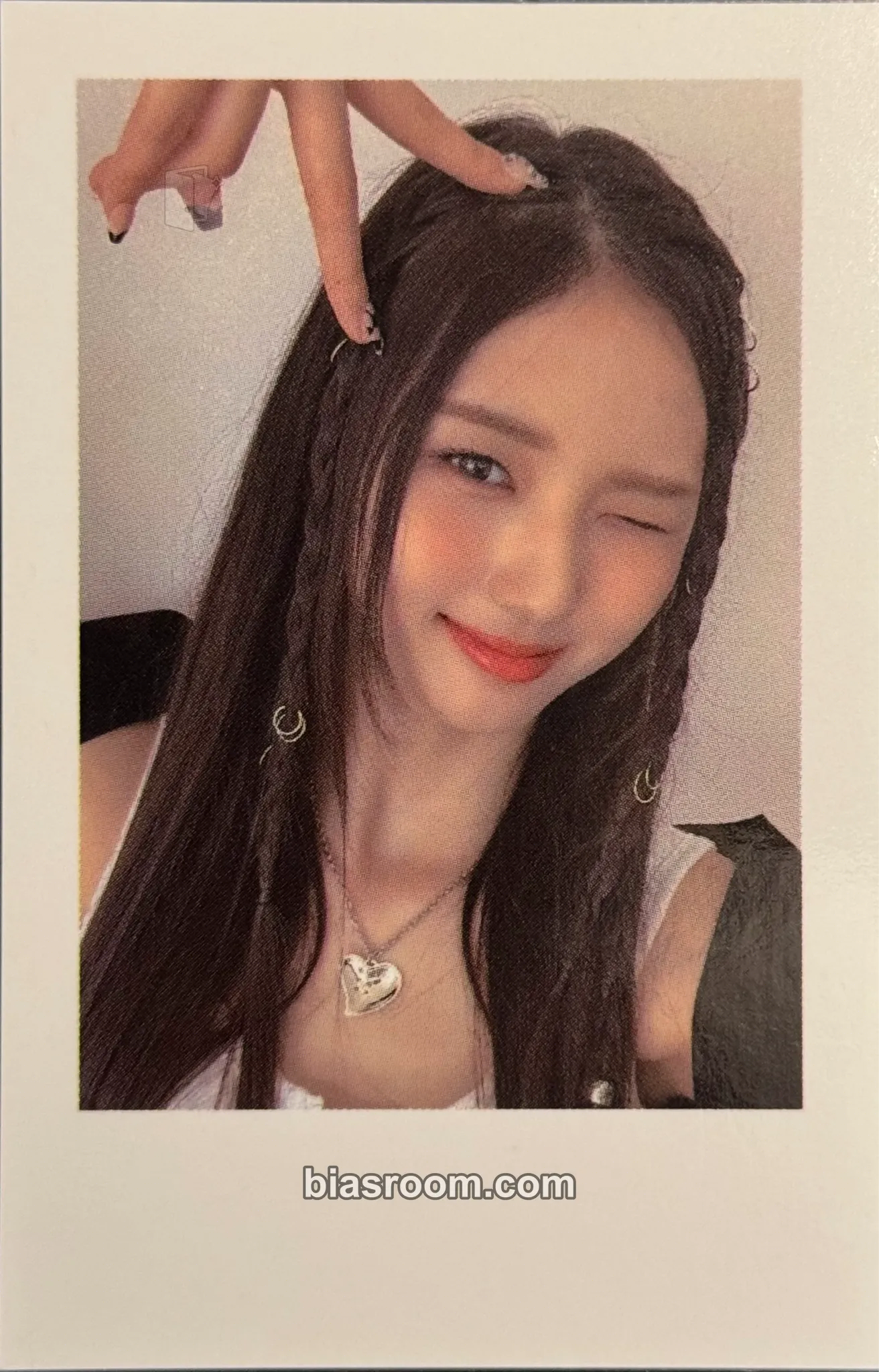 Jiwoo Mujuk Photocard - tripleS - tripleS K-pop photocard