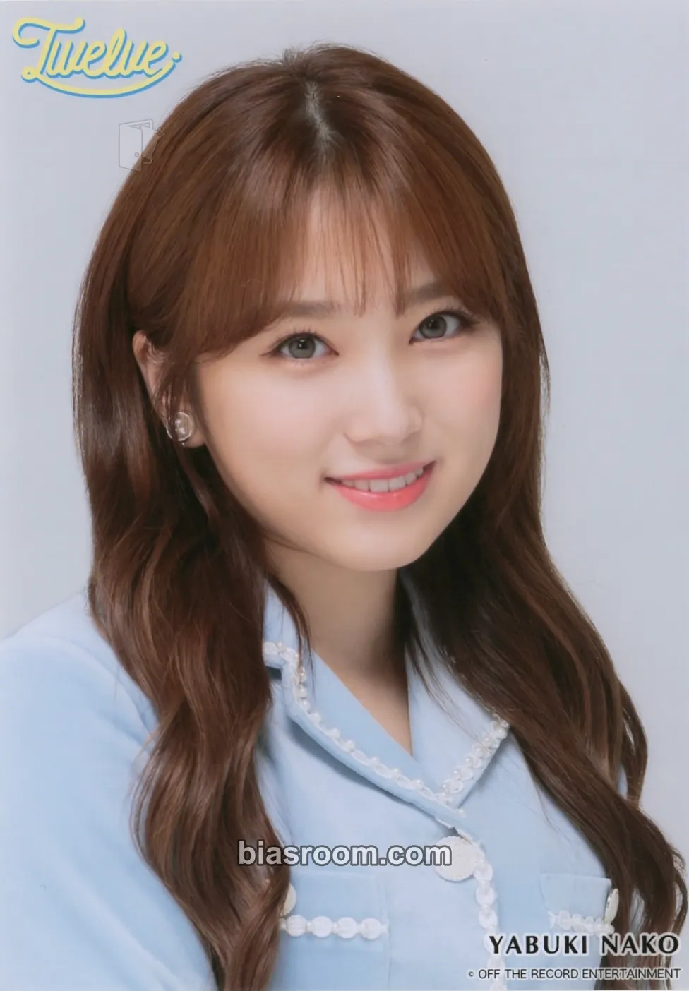 Nako Twelve Photocard - IZ*ONE - IZ*ONE K-pop photocard