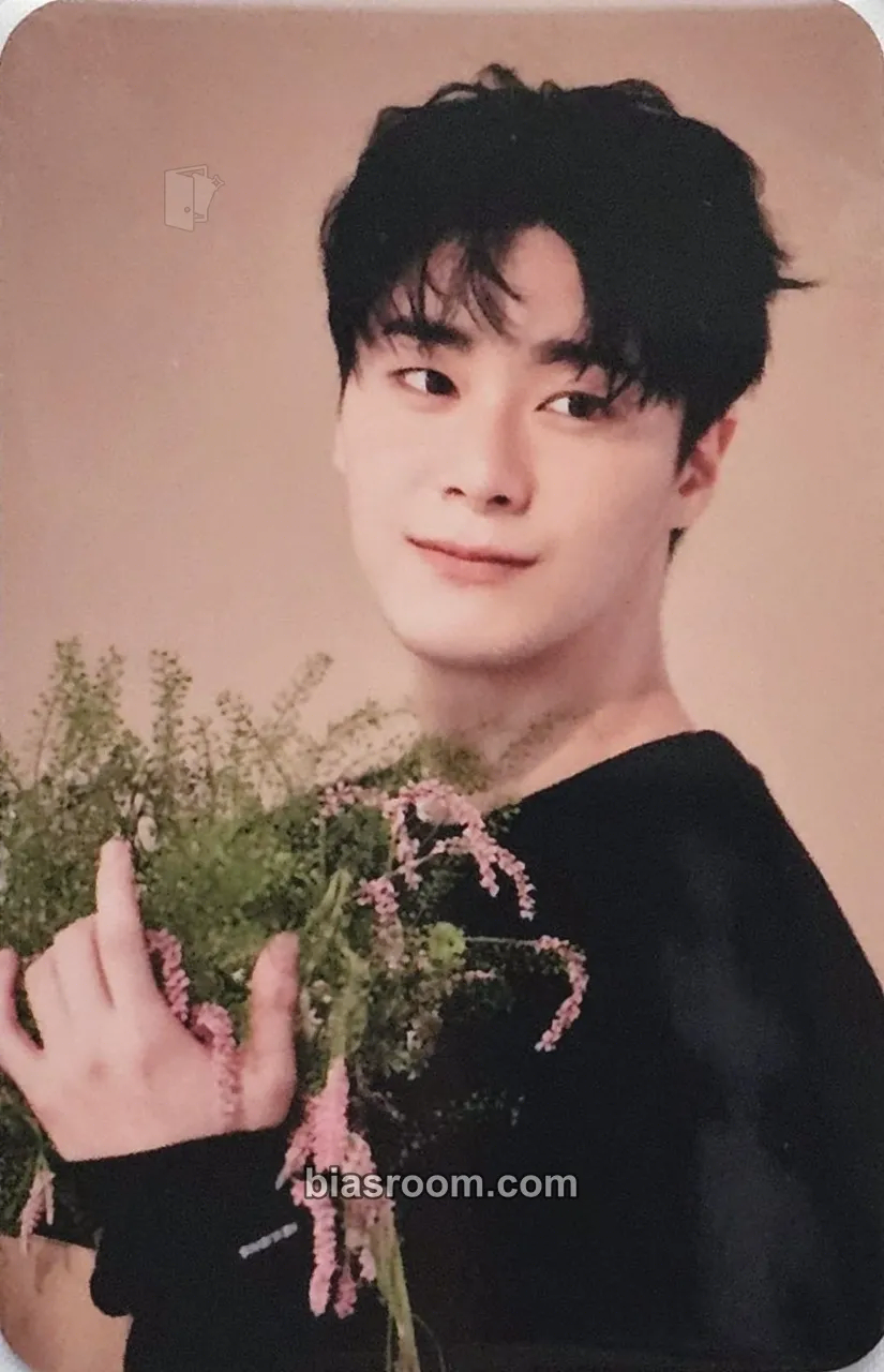Moonbin Moonbin x NEIKIDNIS Photocard - ASTRO - ASTRO K-pop photocard