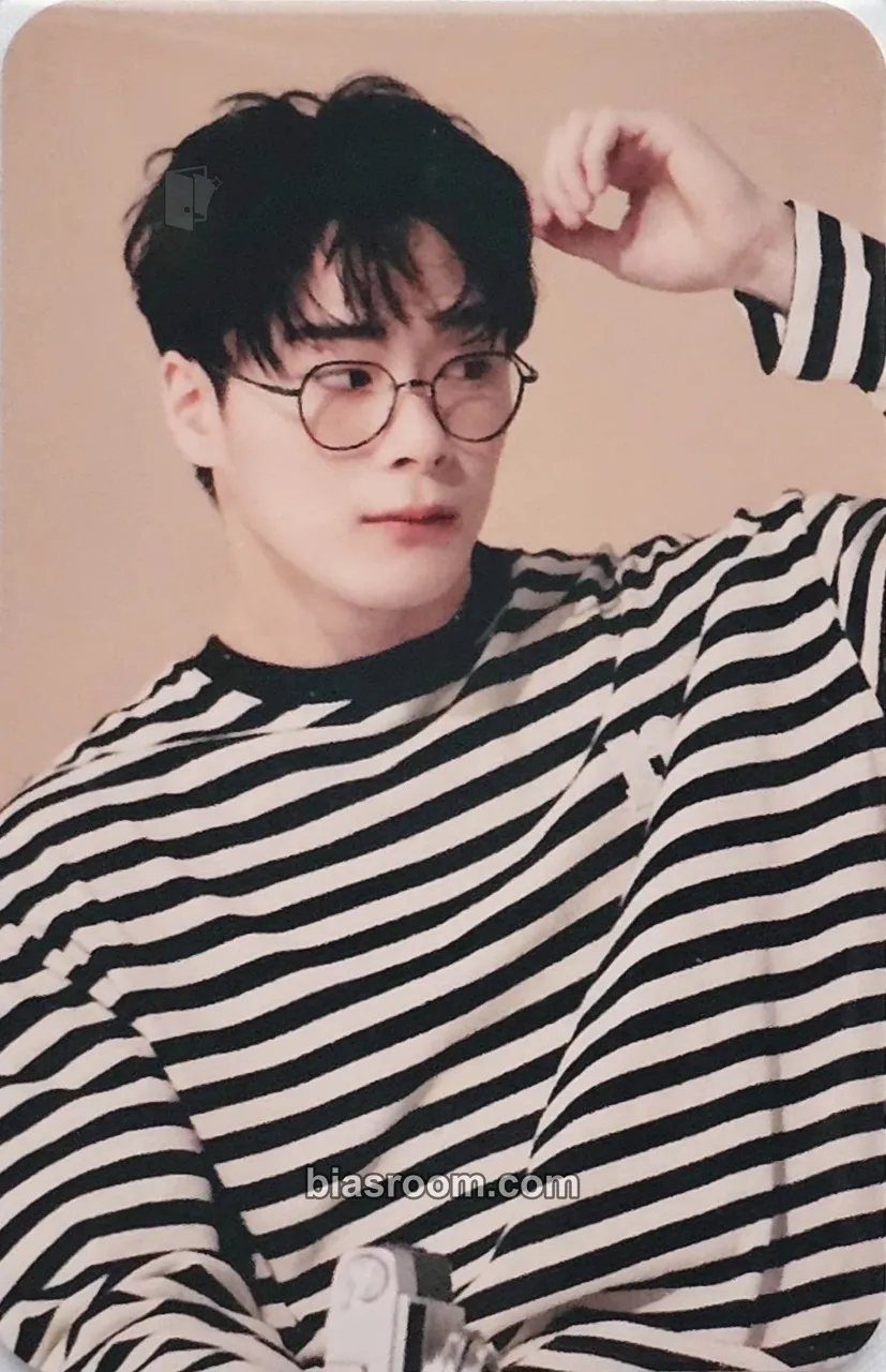 Moonbin Moonbin x NEIKIDNIS Photocard - ASTRO - ASTRO K-pop photocard