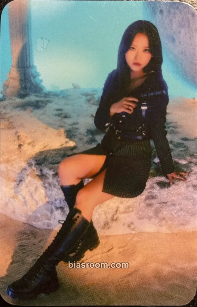Loossemble - HyeJu - Loossemble 1st Fan-Con: Make a Voyage Event merch photocard trading card