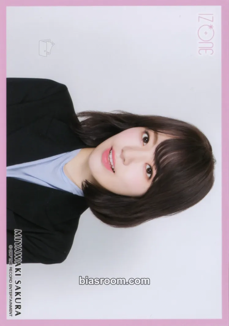 Sakura JAPAN 1st FANMEETING Photocard - IZ*ONE - IZ*ONE K-pop photocard