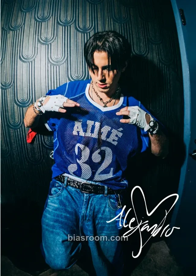 Santos Bravos - Alejandro - DUAL Album hello82 entrance / attendance benefit postcard offline