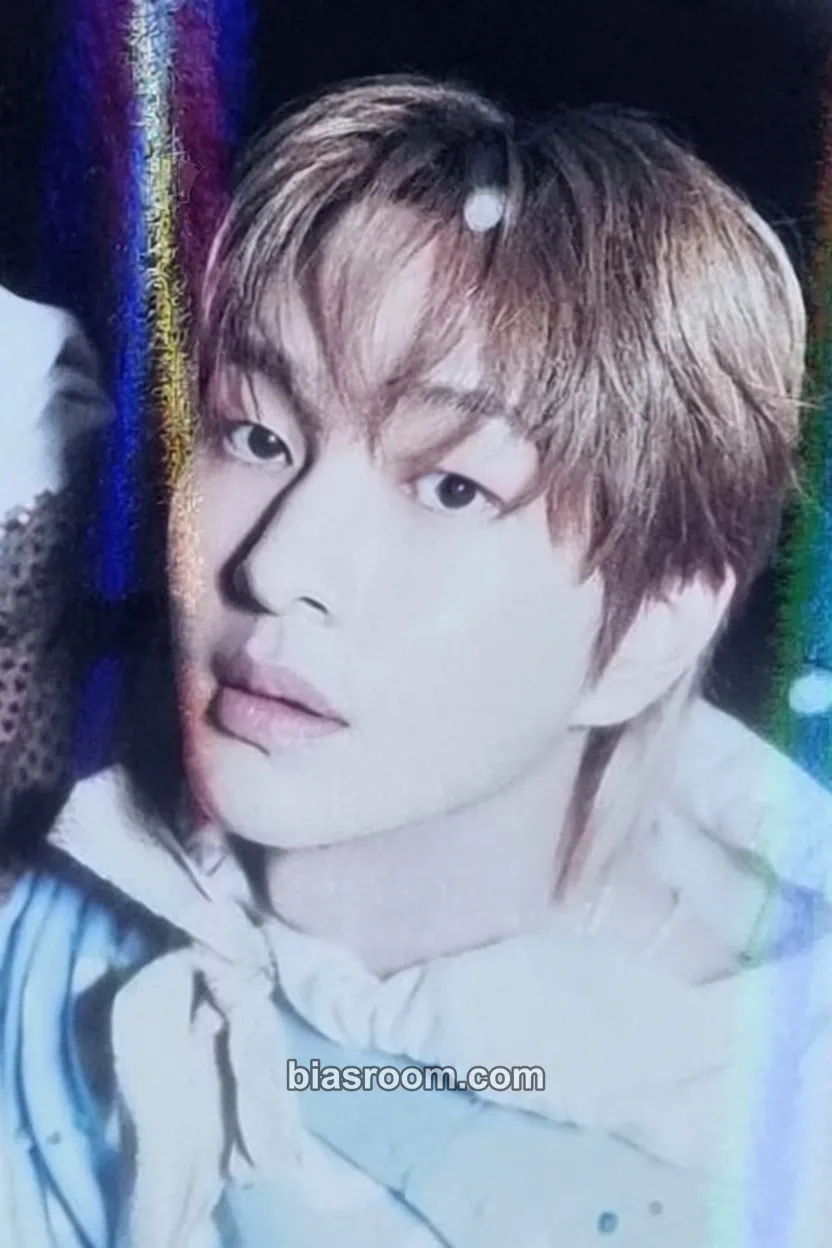 Onew Atmos - The 6th Mini Album Photocard - SHINee - SHINee K-pop photocard