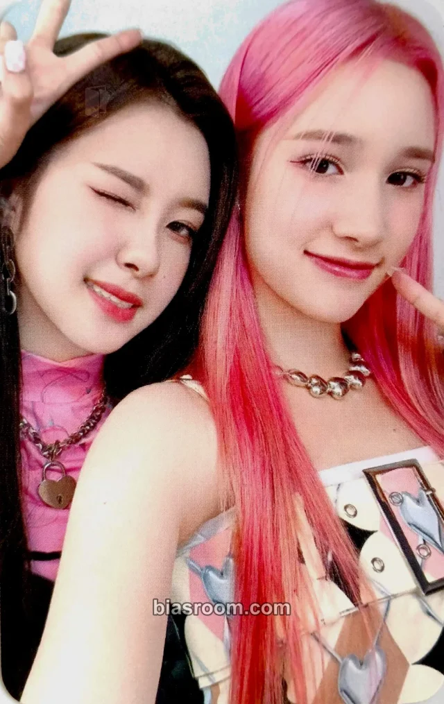 Kep1er - Dayeon & Huening Bahiyyih - 1st Fan Meeting: Kep1anet Event merch photocard eco bag