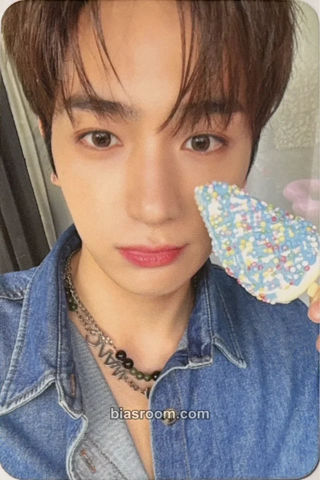 THE BOYZ - Hyunjae - Phantasy Pt. 1: Christmas in August Album apple music round 1 video call (fancall)
