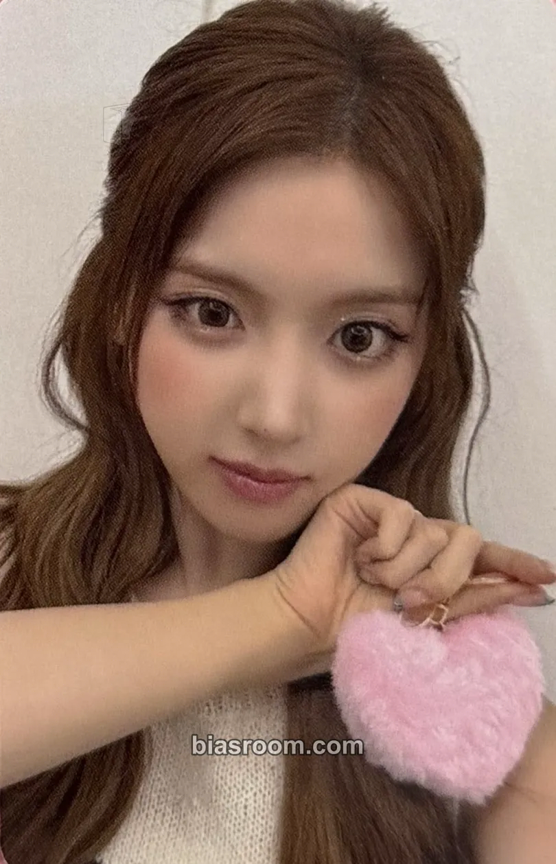 Jiwoo Heavy Serenade Photocard - NMIXX - NMIXX K-pop photocard