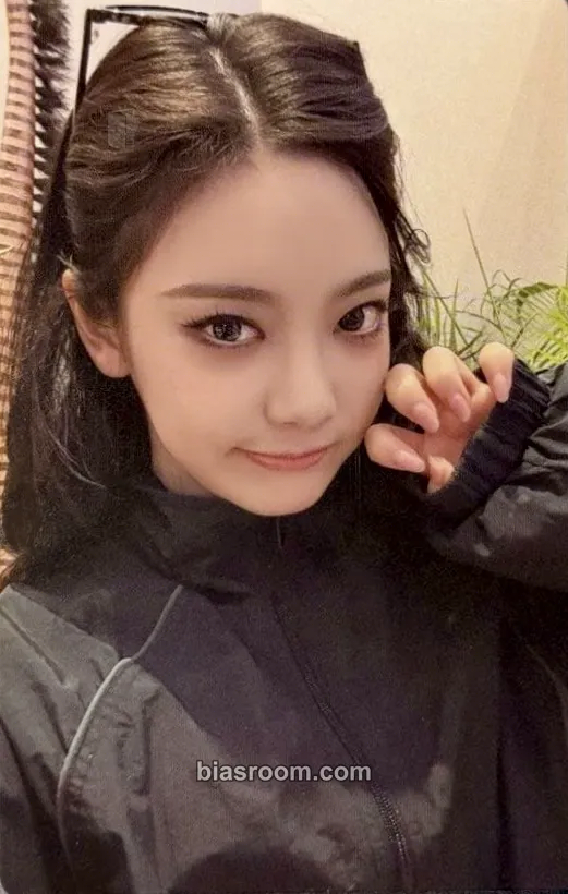 Ningning aespa x KFC China Photocard - aespa - aespa K-pop photocard