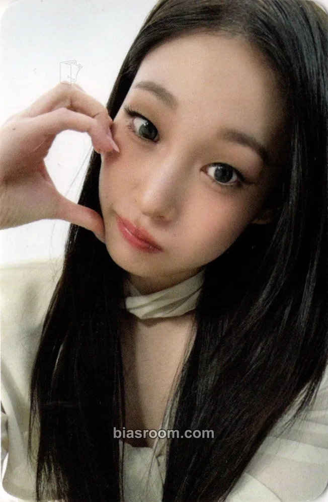 Annie Yves Rocher Photocard - ALLDAY PROJECT - ALLDAY PROJECT K-pop photocard