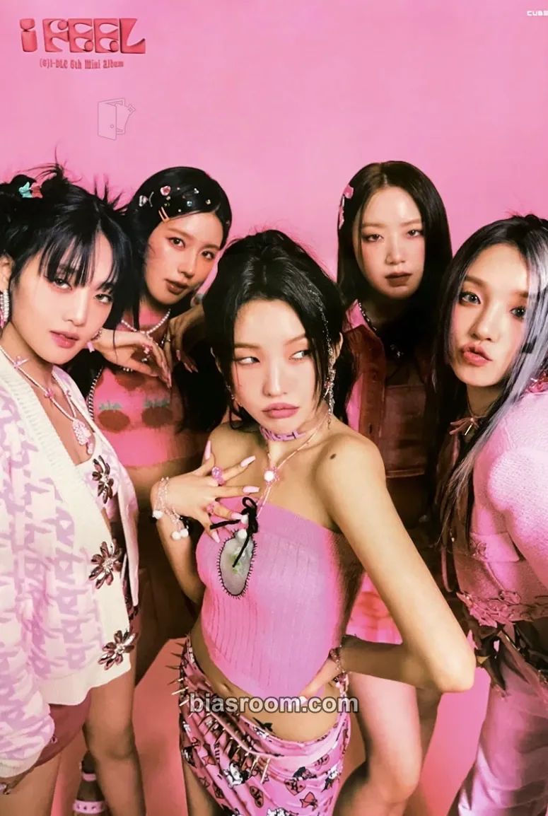 I Feel Photocard - i-dle - i-dle K-pop photocard