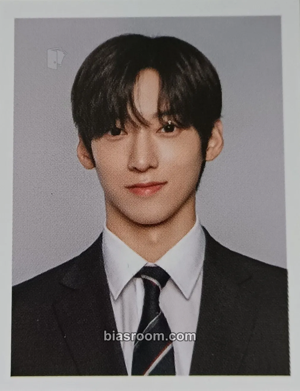 Kamden Introduction to Na Kamden Photocard - AMPERS&ONE - AMPERS&ONE K-pop photocard
