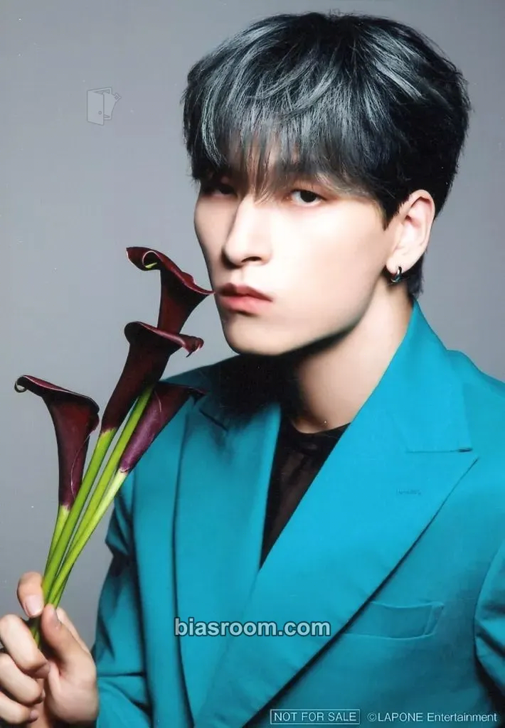 Sukai Kinjo JO1 CALENDAR 2024 Photocard - JO1 - JO1 K-pop photocard