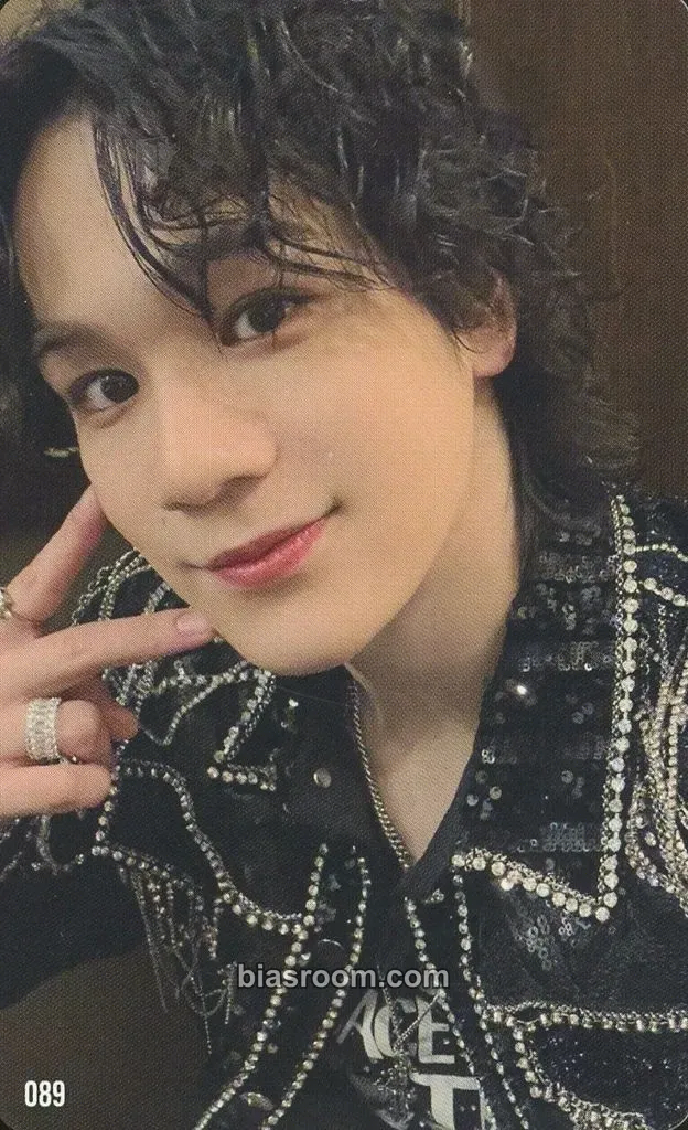 Issei Mamehara JO1DER SHOW 2024-2025 ’WHEREVER WE ARE’ Photocard - JO1 - JO1 K-pop photocard