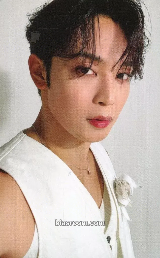 Sho Yonashiro JO1 CALENDAR 2025 Photocard - JO1 - JO1 K-pop photocard