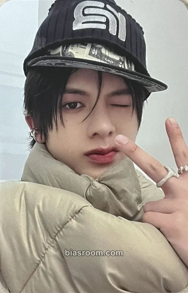 NAZE - Turn - NAZE Album album photocard A version