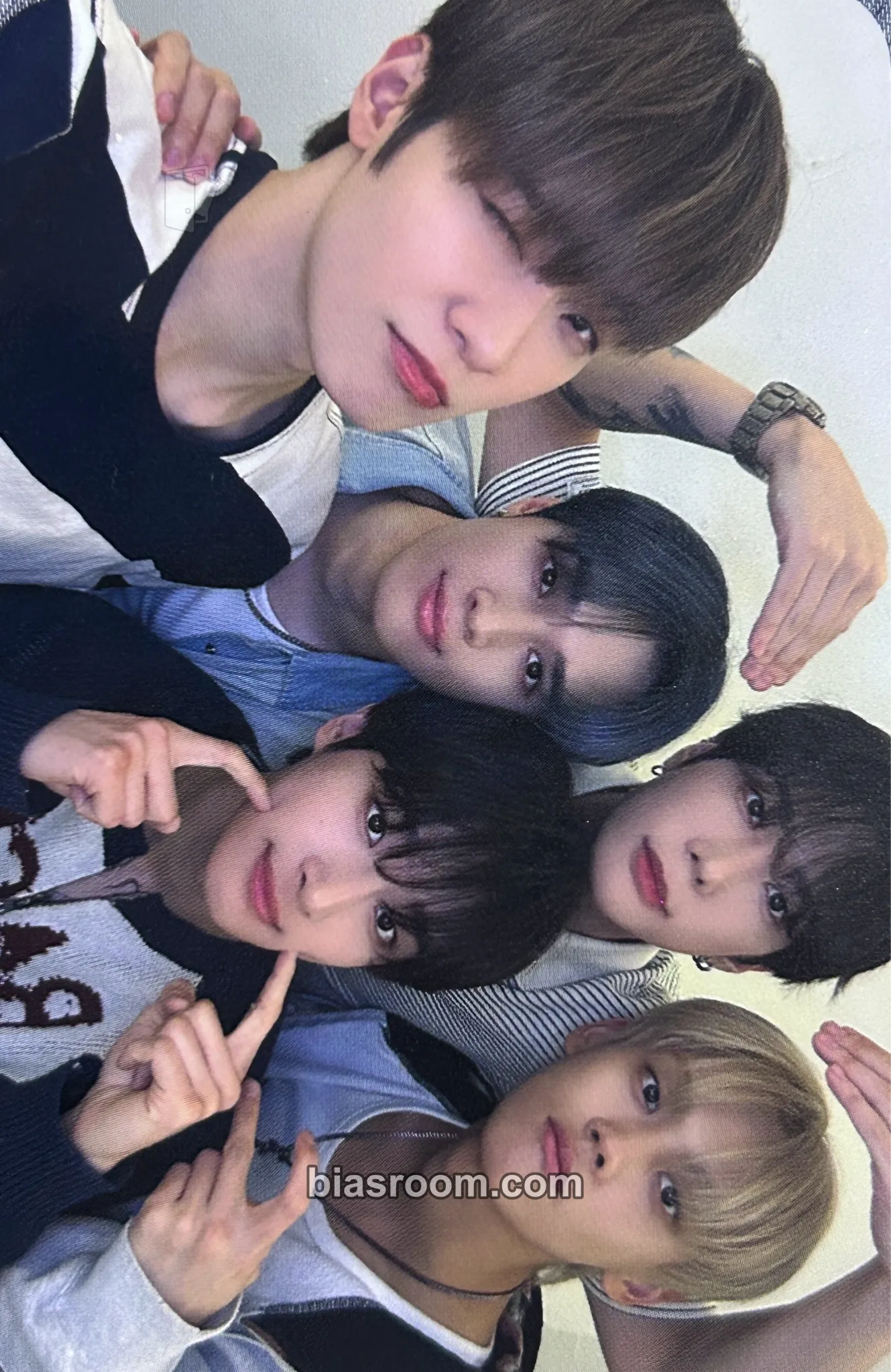 Next Horizon 2025 World tour in Europe Photocard - ONE PACT - ONE PACT K-pop photocard
