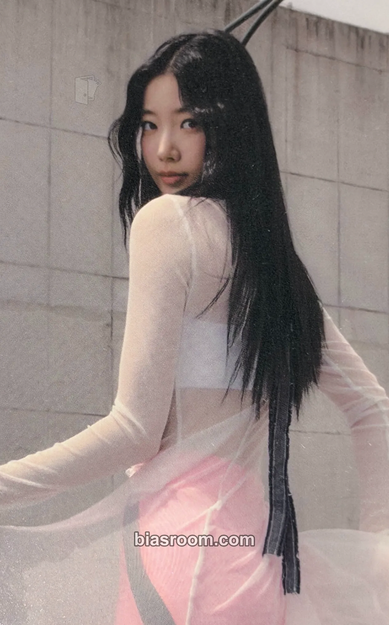 Kazuha UNFORGIVEN (Japanese Ver) Photocard - LE SSERAFIM - LE SSERAFIM K-pop photocard
