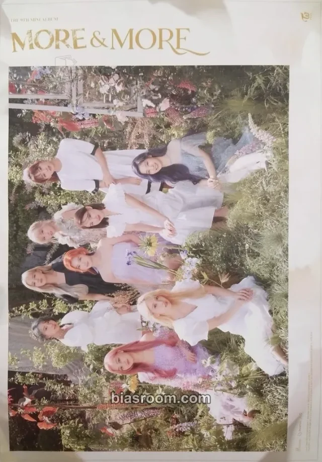 TWICE - MORE & MORE Album poster C version album inclusion pob (pre-order benefit)