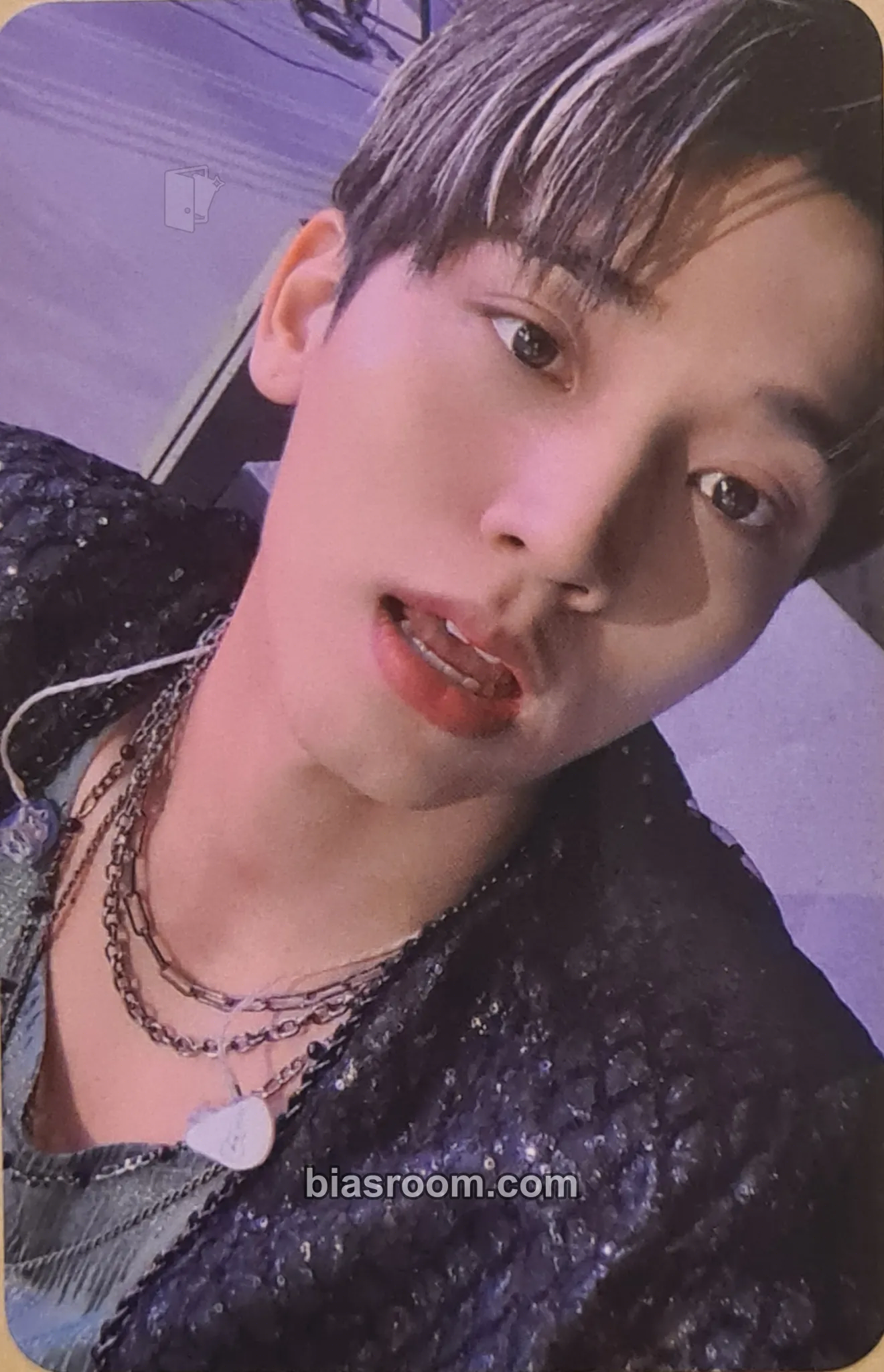 Hyuk Lovely Runner Pop-up Store Photocard - Omega X - Omega X K-pop photocard
