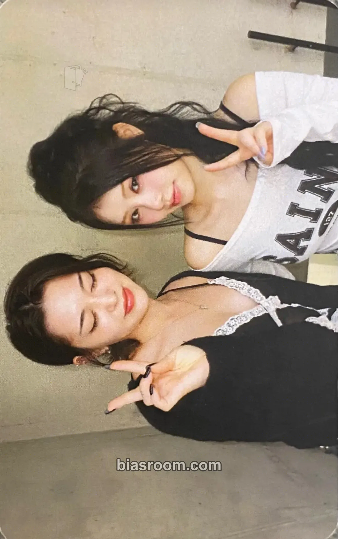 Kik5o x AleXa “Vital Check” fan concerts Photocard - Kik5o x AleXa - Kik5o x AleXa K-pop photocard
