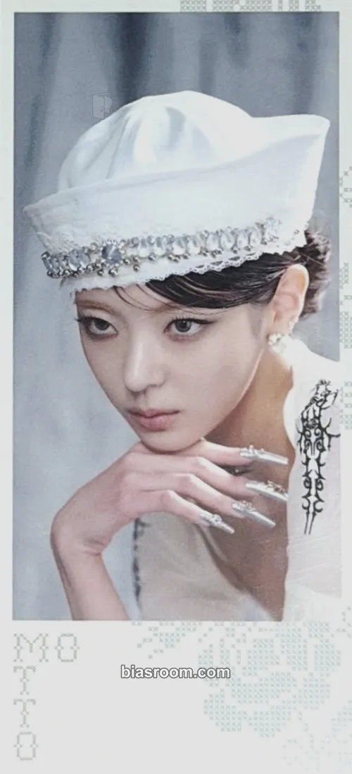 Lia Motto Photocard - ITZY - ITZY K-pop photocard