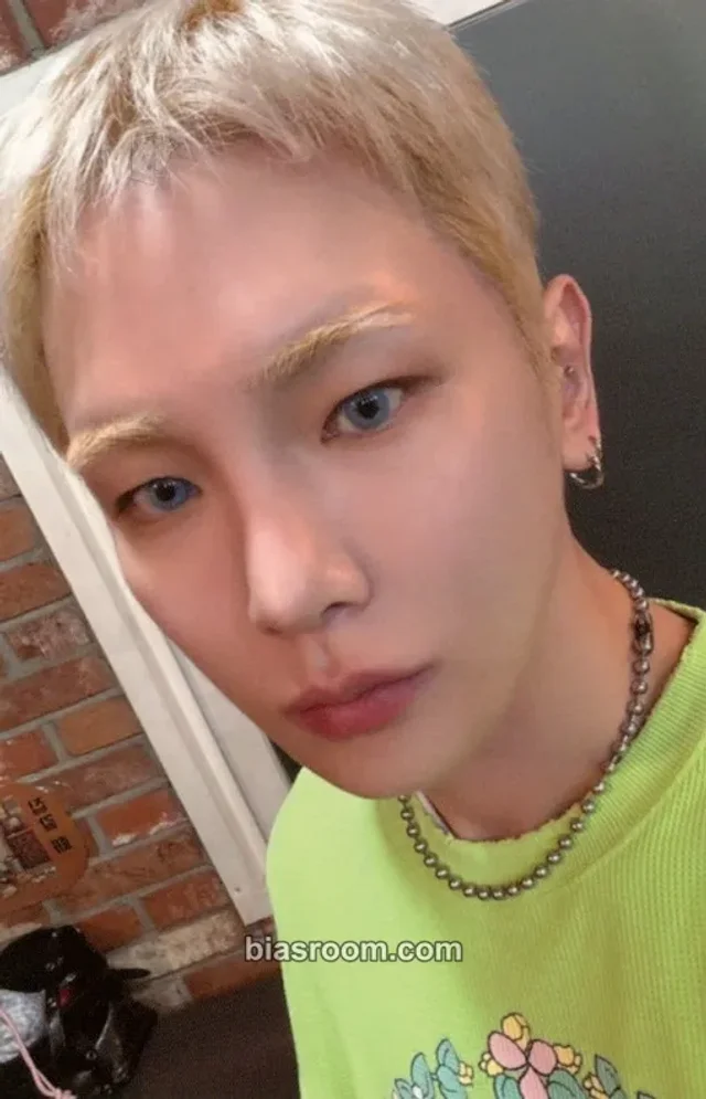SHINee - Key - SHINee WORLD VIII : THE INVERT - The Trilogy I Event day 1 premium seat photocard set venue-limited vip ticket benefit
