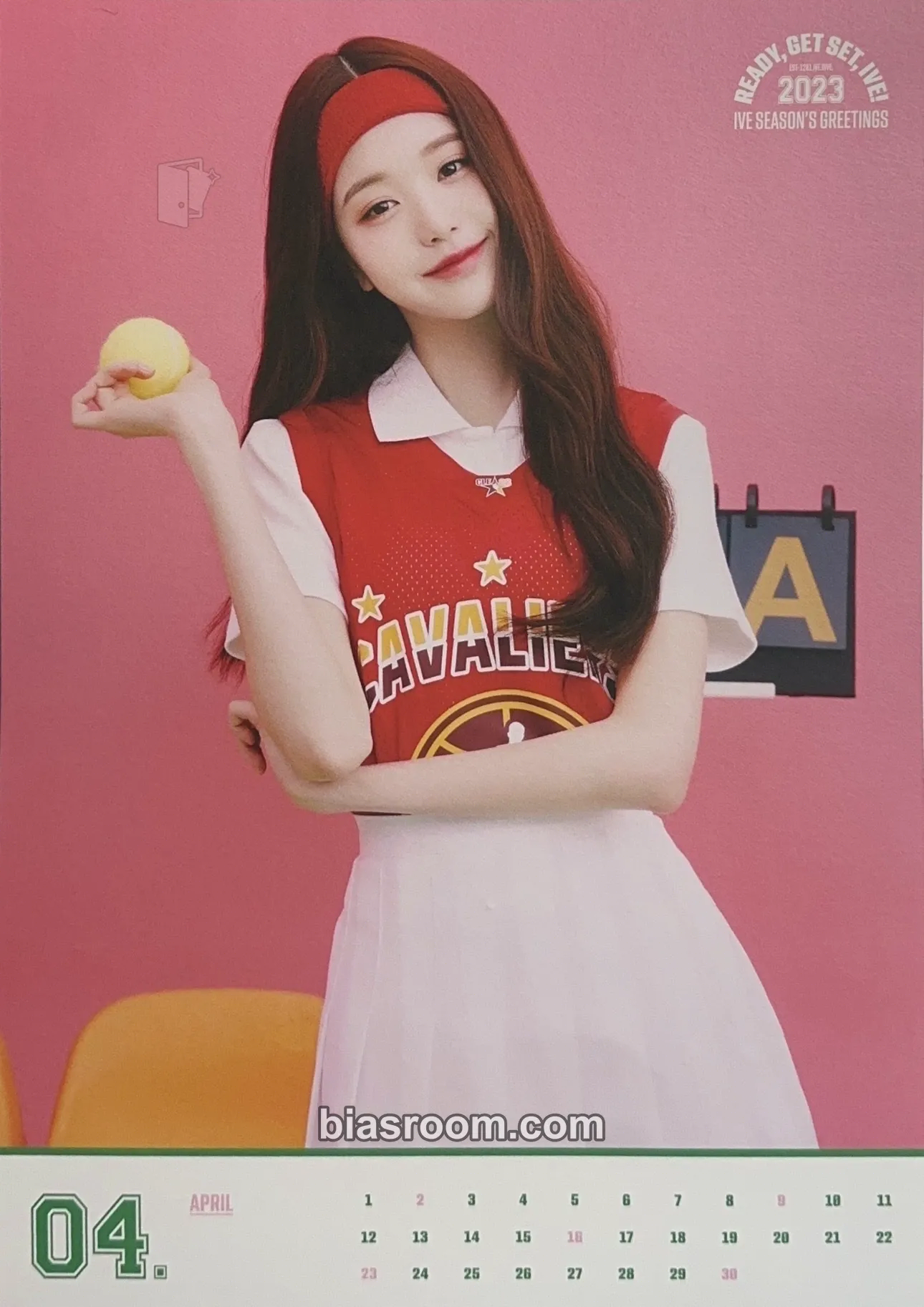 Wonyoung 2023 Season’s Greetings: READY, GET SET, IVE! Photocard - IVE - IVE K-pop photocard