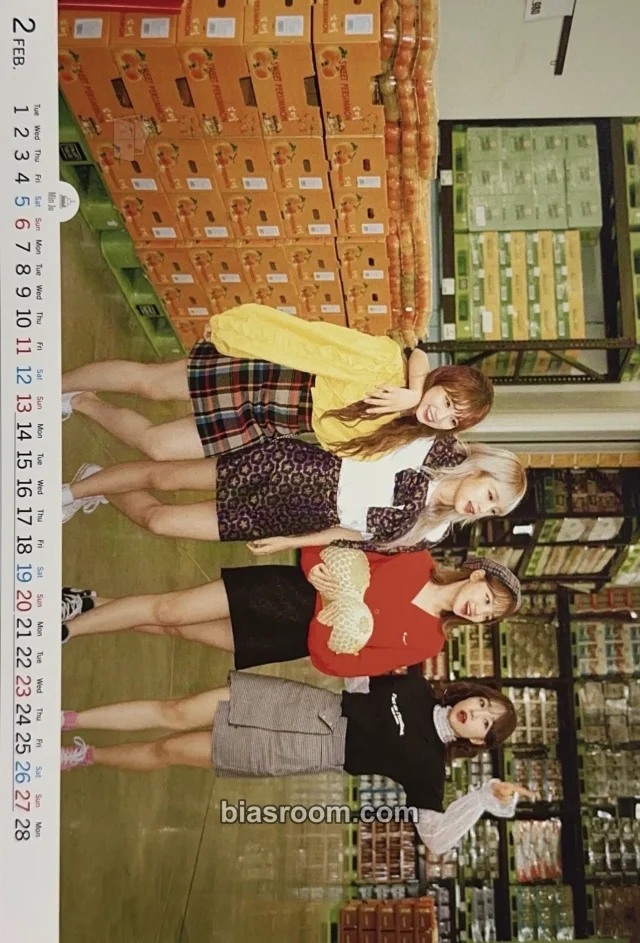 IZ*ONE - Other desk calendar double-sided