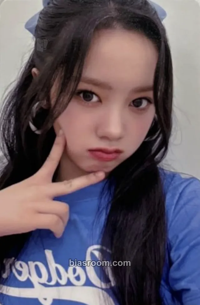 UNIS - Elisia - WE UNIS Album whoop japan/marvel round 2 video call (fancall)