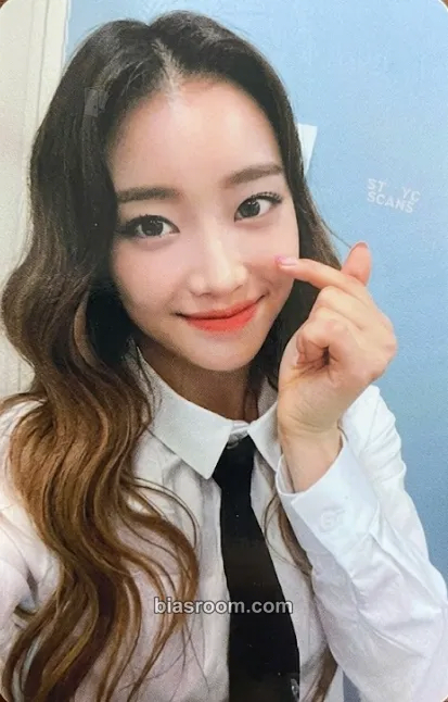 Sumin Star To A Young Culture Photocard - STAYC - STAYC K-pop photocard