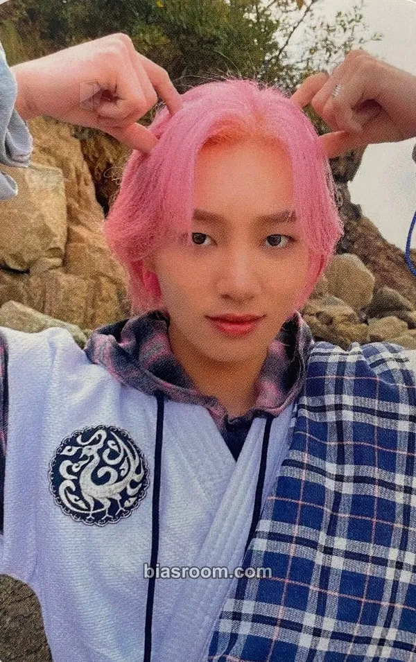 Huijun ODD-VENTURE Photocard - MCND - MCND K-pop photocard