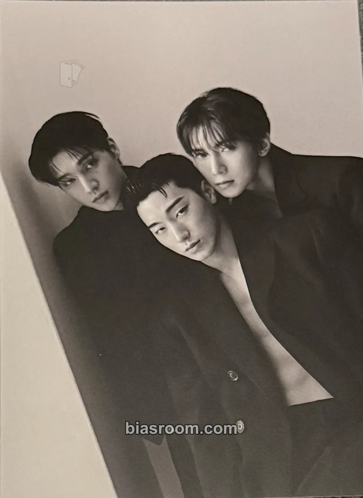 Singles Korea Magazine Photocard - ATEEZ - ATEEZ K-pop photocard