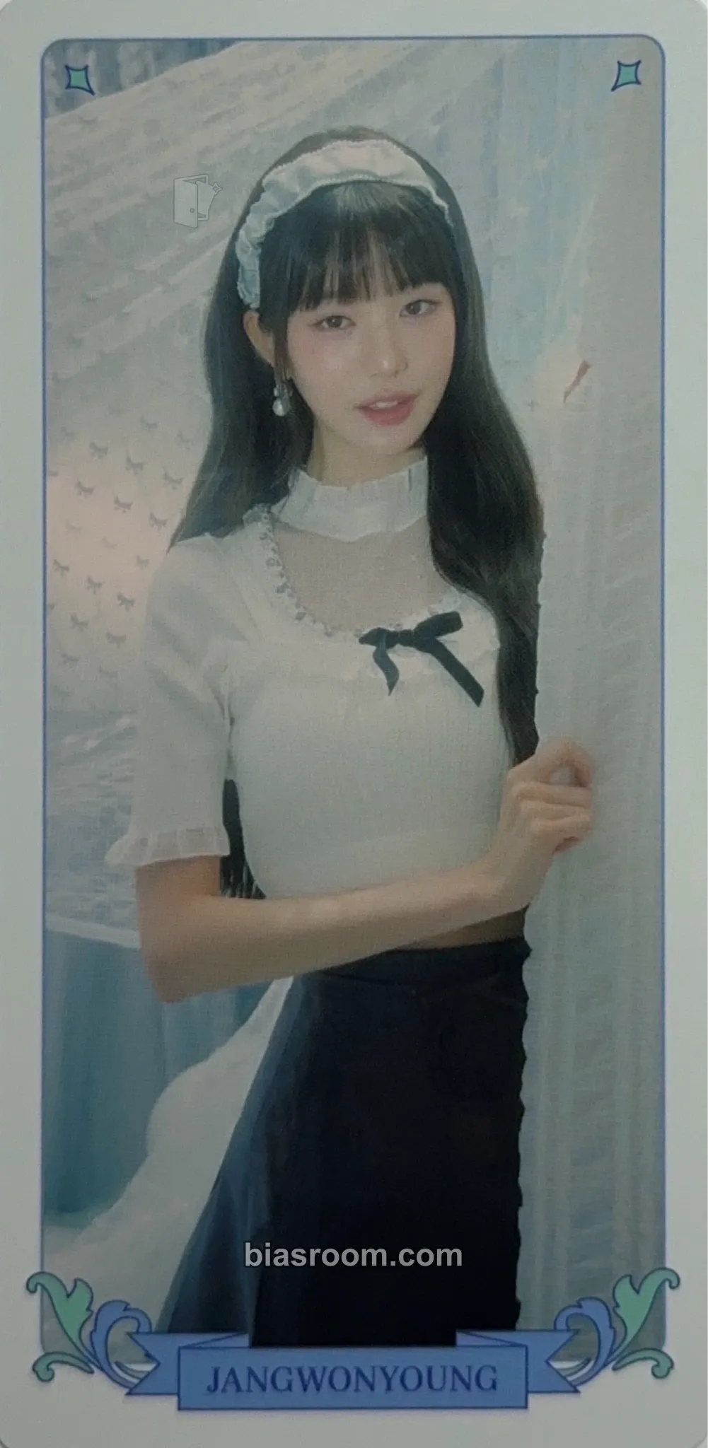 Wonyoung 2024 Season's Greetings: A Fairy's Wish Photocard - IVE - IVE K-pop photocard