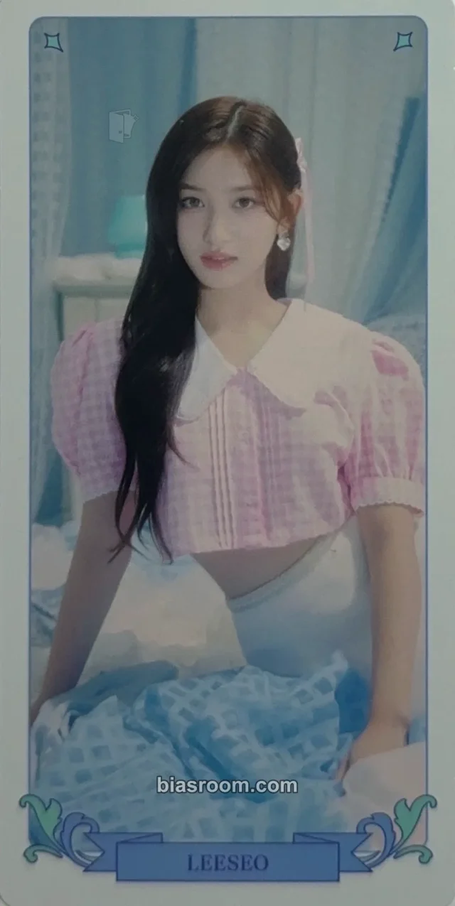IVE - Leeseo - 2024 Season's Greetings: A Fairy's Wish Other card set kit inclusion