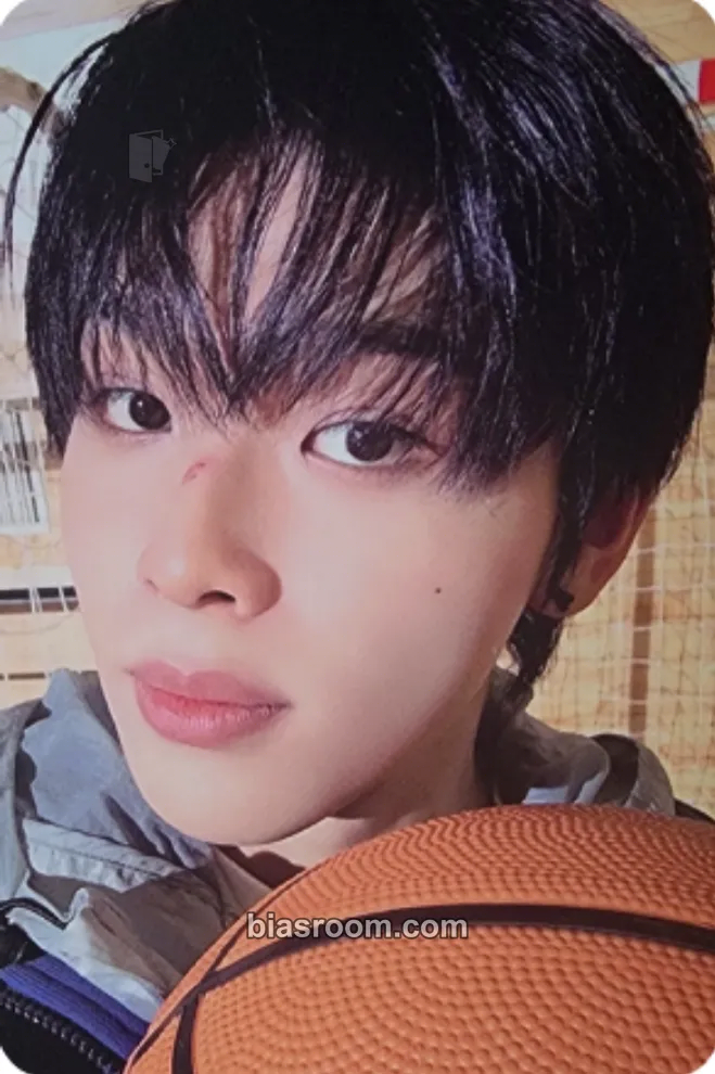 Amaru Kick Out, Flip Now! Photocard - KickFlip - KickFlip K-pop photocard