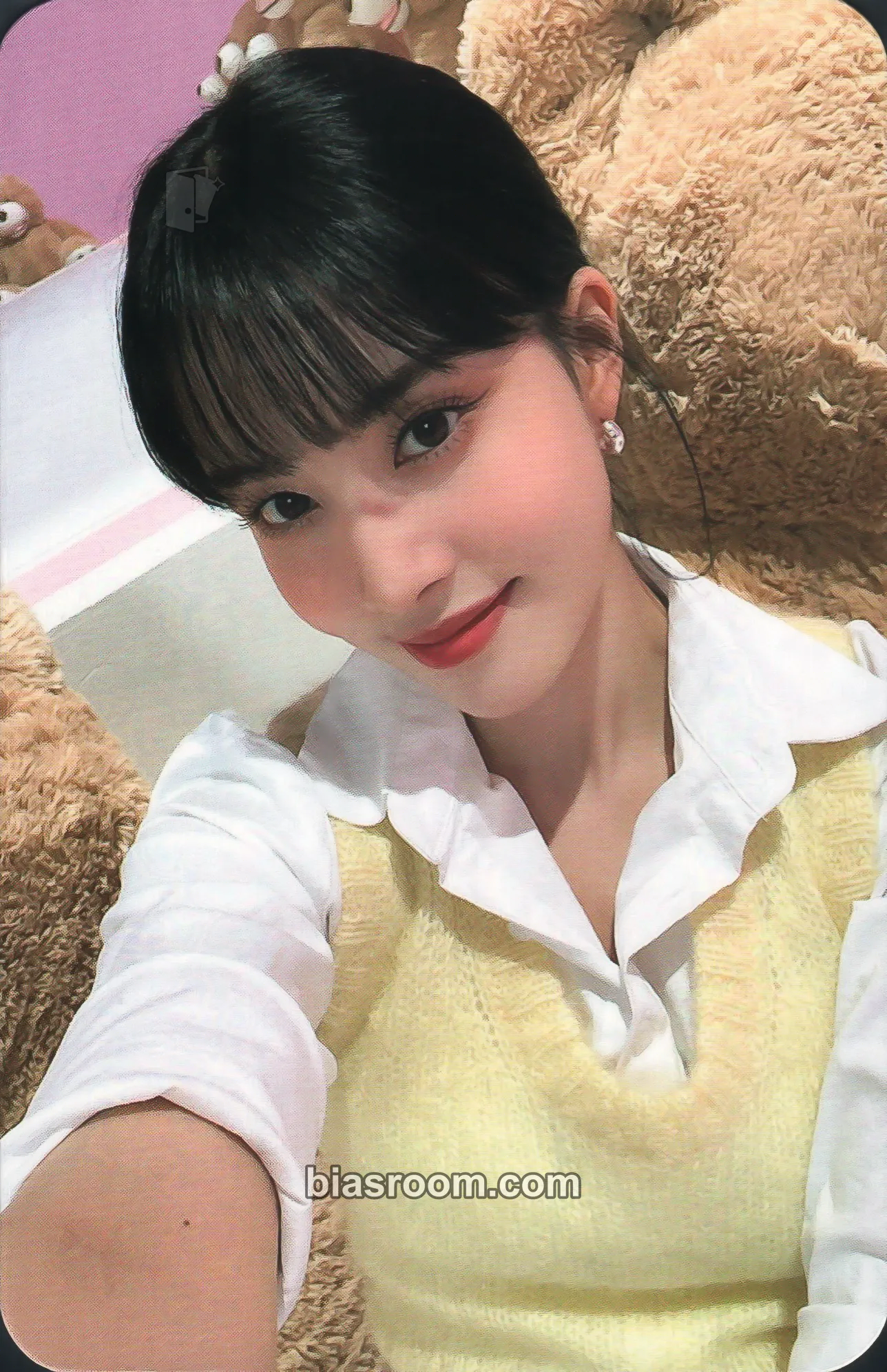 Yoon Teddy Bear (Japanese Ver.) Photocard - STAYC - STAYC K-pop photocard