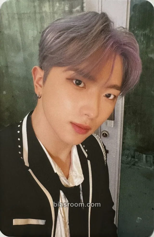 JWiiver - Gabin (DIVINE) - Jtrap Album album photocard