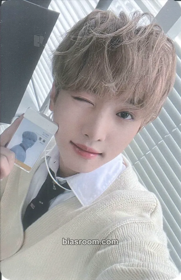 Yujun Xikers X NACIFIC Photocard - xikers - xikers K-pop photocard