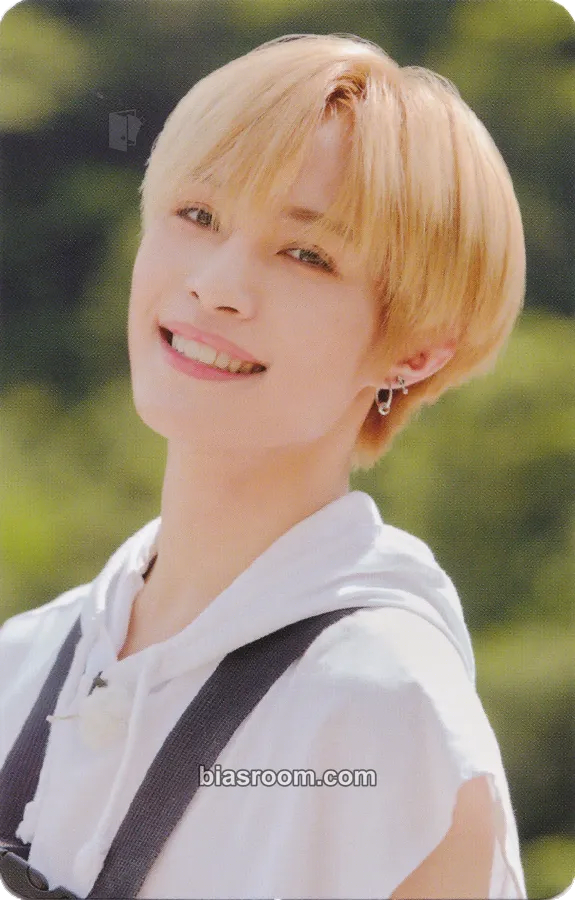 Yangyang WayVision Photocard - WayV - WayV K-pop photocard