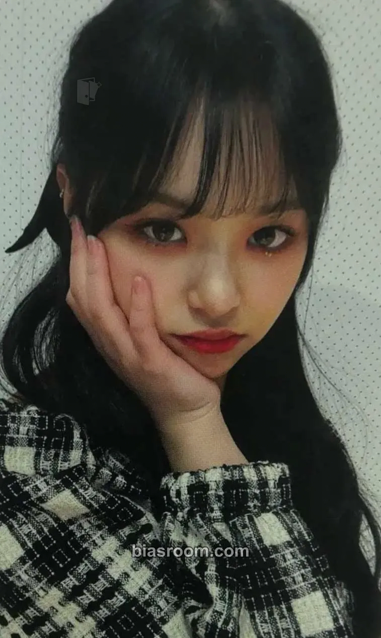 E:U Return of The Girl Photocard - EVERGLOW - EVERGLOW K-pop photocard